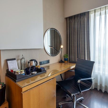 The Fern - Goregaon Bombay Extérieur photo